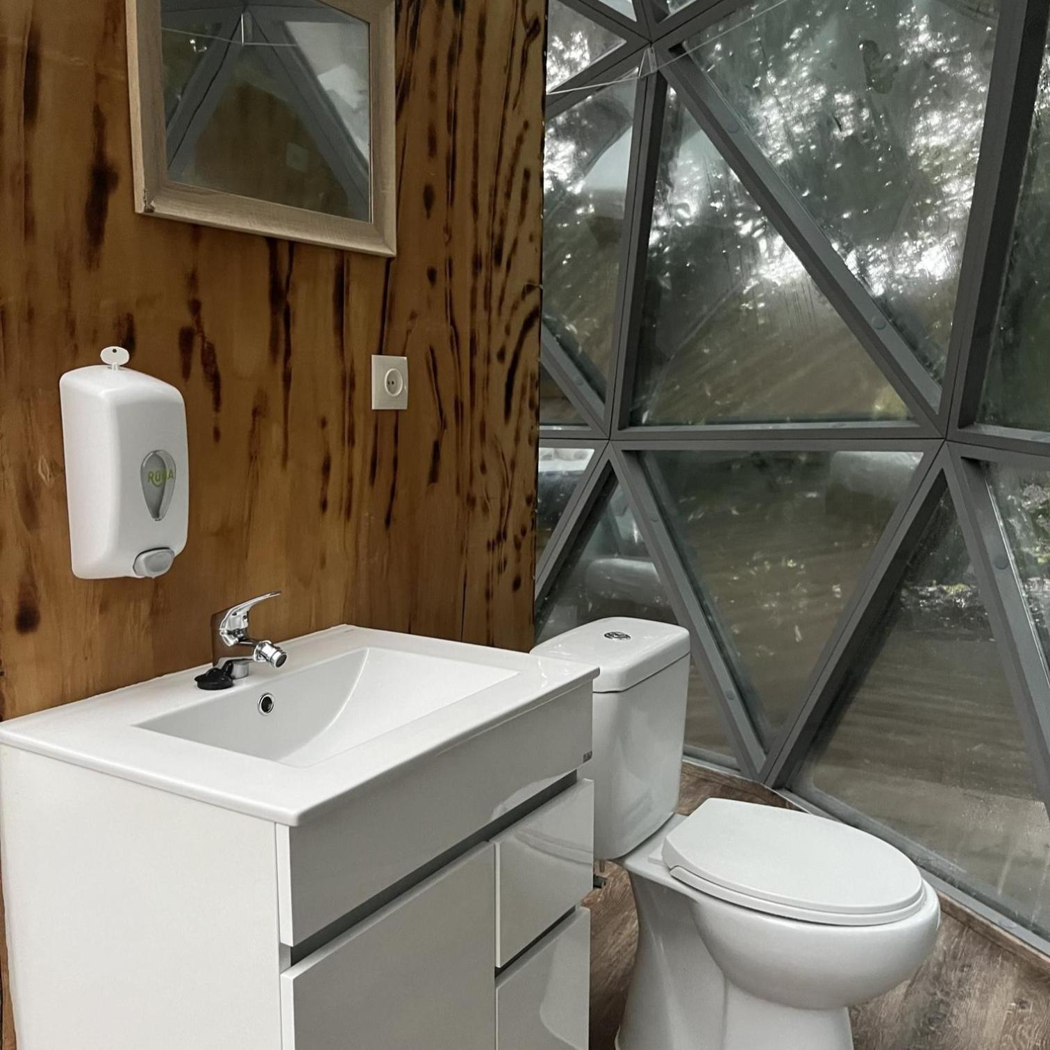 Quinta Do Abacate - Glamping Park Villa Angra do Heroismo Ngoại thất bức ảnh